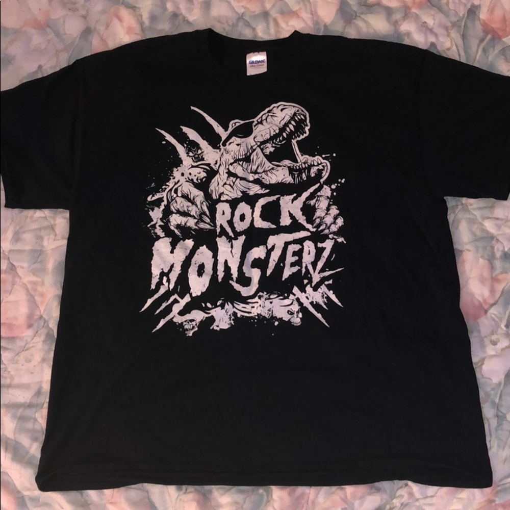 Streetwear Graphic Tee‼️‼️